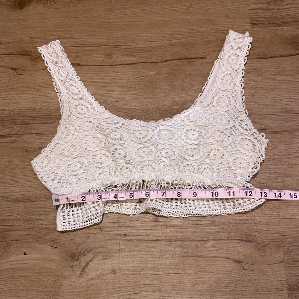 Stylish Cream Lace Crop Top - Picture 14 of 16